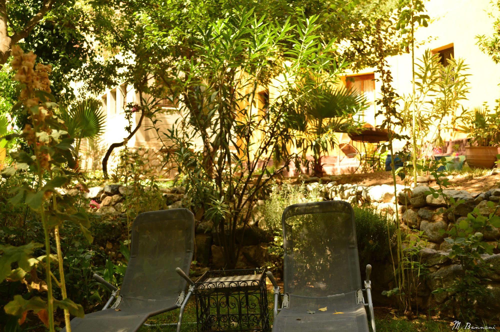 Au Bord De L'Eau Hotell Setti Fatma Exteriör bild